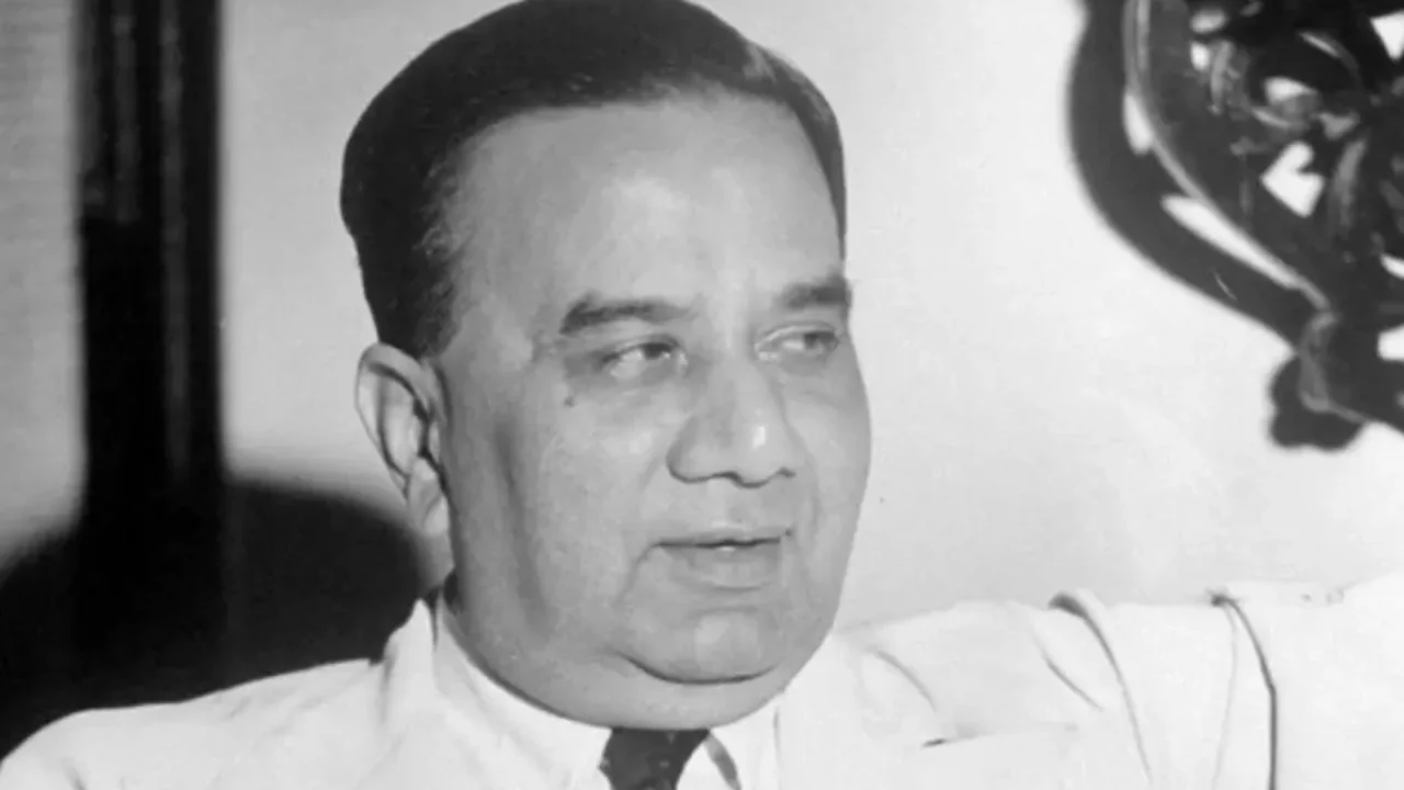 Hussain Shaheed Suhrawardy and his ministry-As Prime Minister Pakistan
